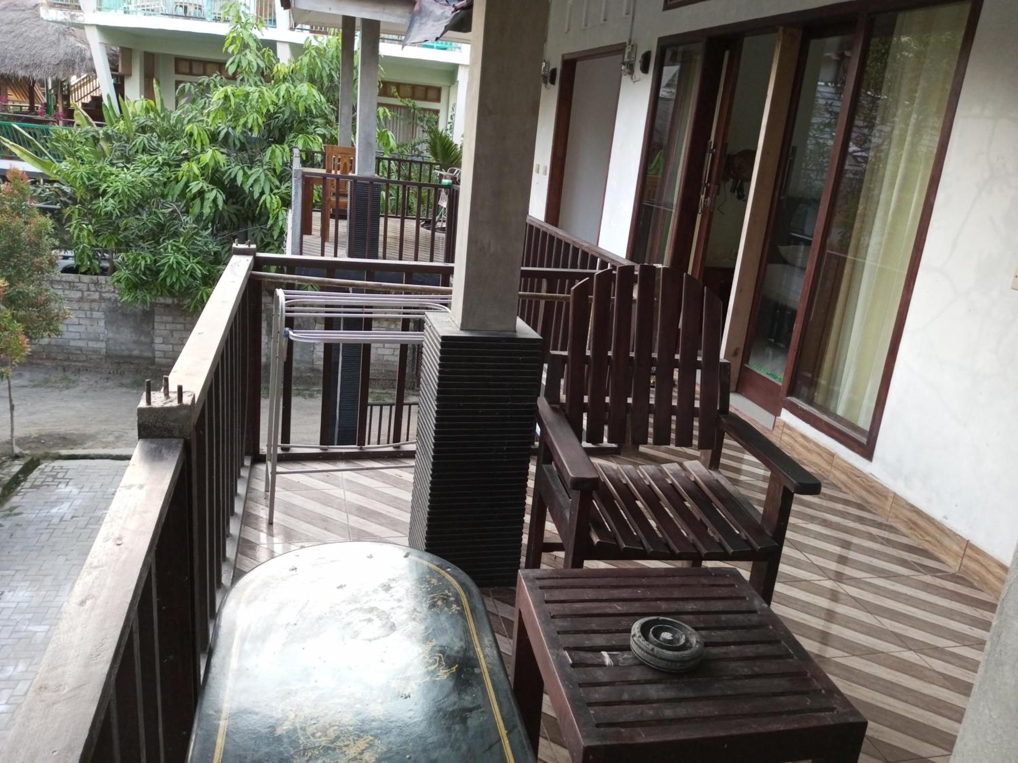 Kri Homestay Kuta  Exterior photo