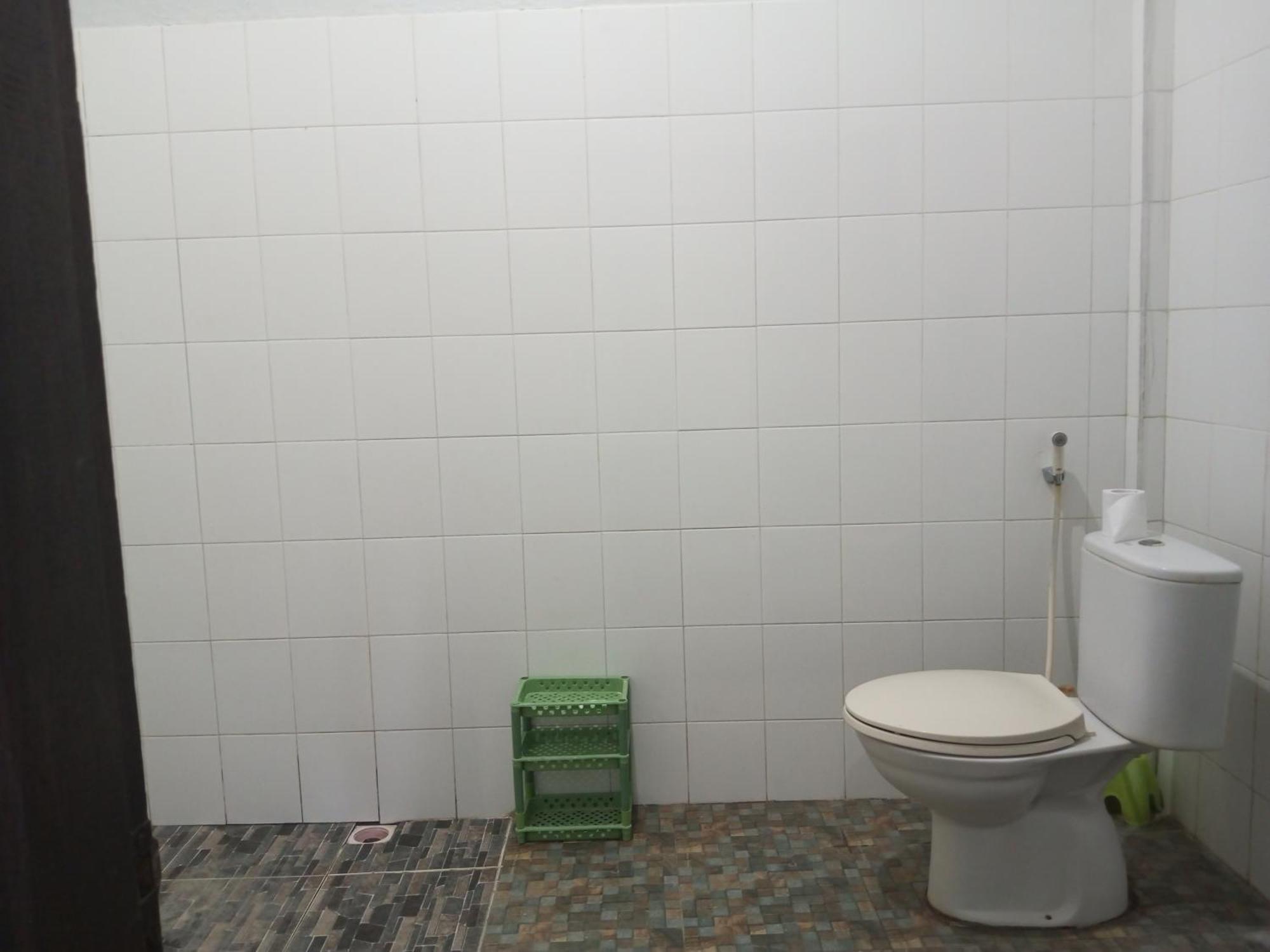 Kri Homestay Kuta  Room photo
